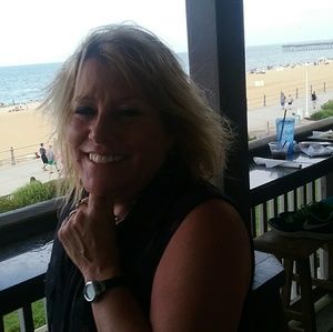 Meet your Posher, Pam